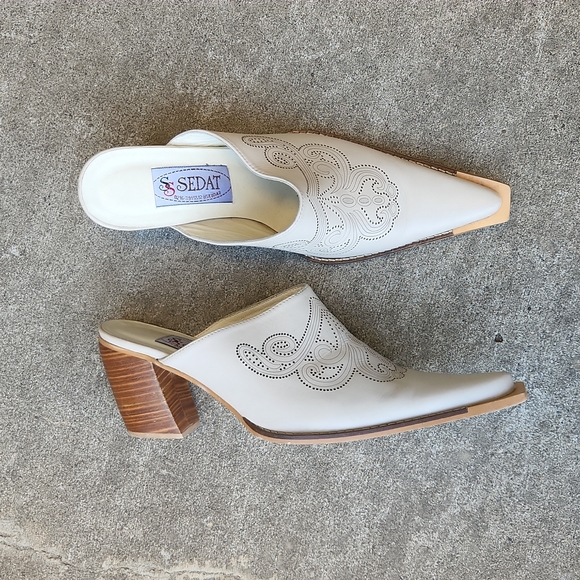 sedat Shoes - leather mules